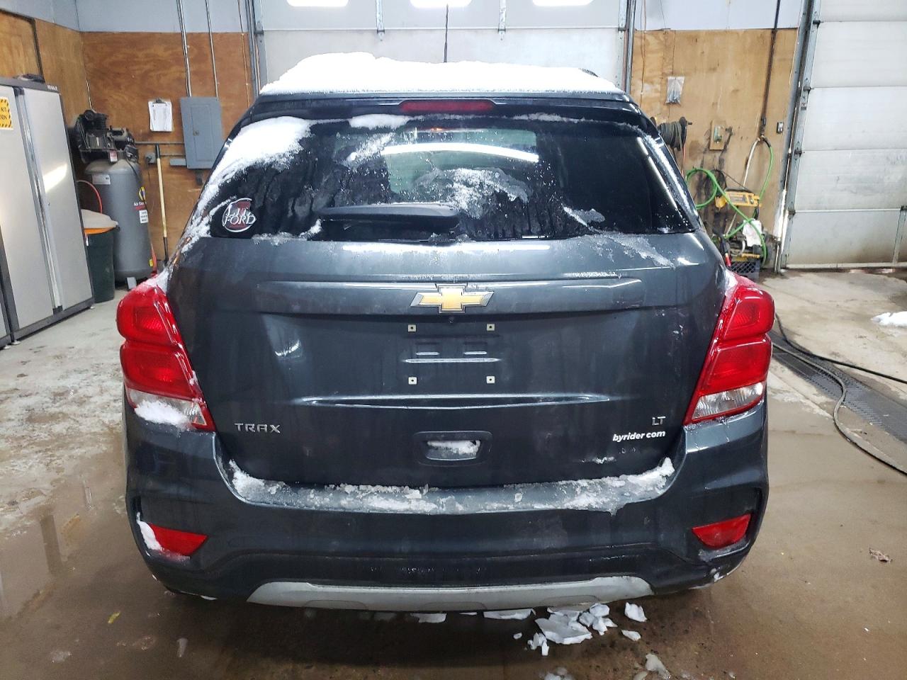 2018 CHEVROLET TRAX 1LT photo 6