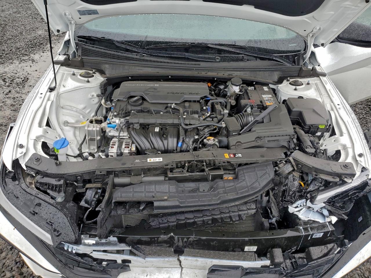 2025 HYUNDAI ELANTRA SEL SPORT photo 11