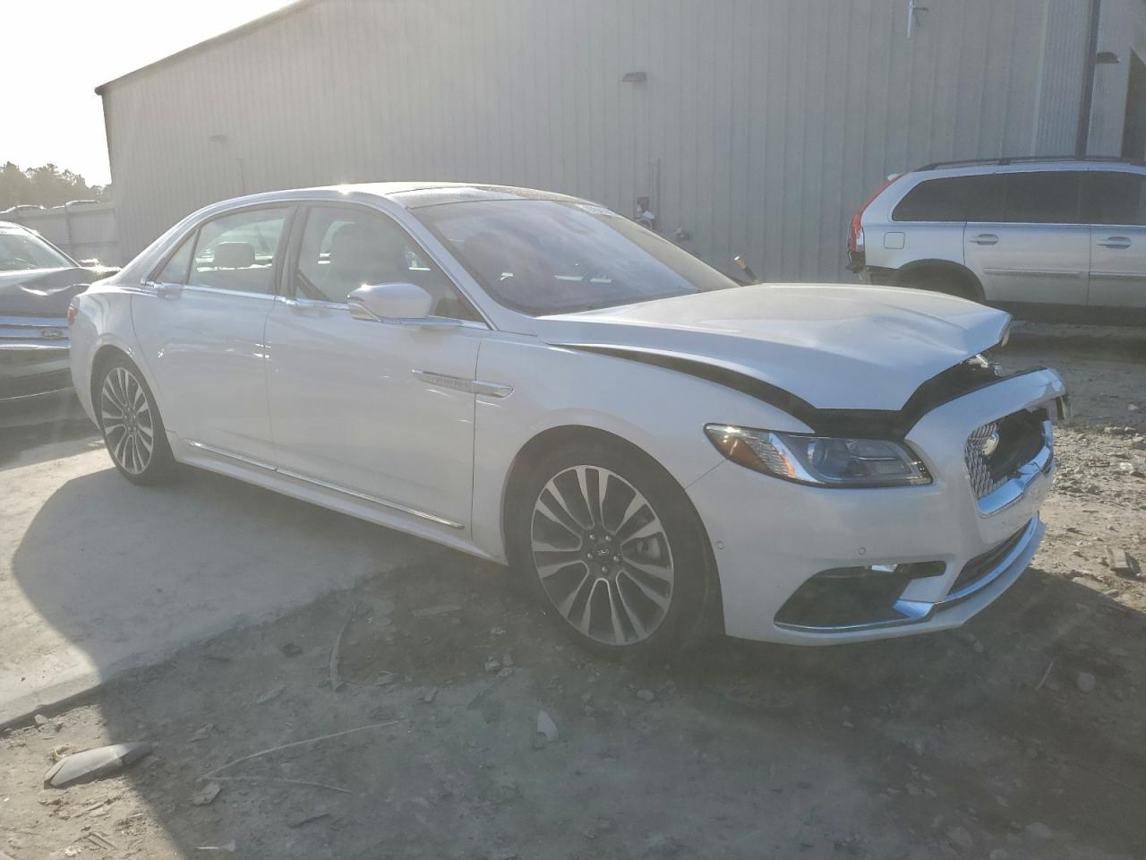2018 LINCOLN CONTINENTAL RESERVE photo 4