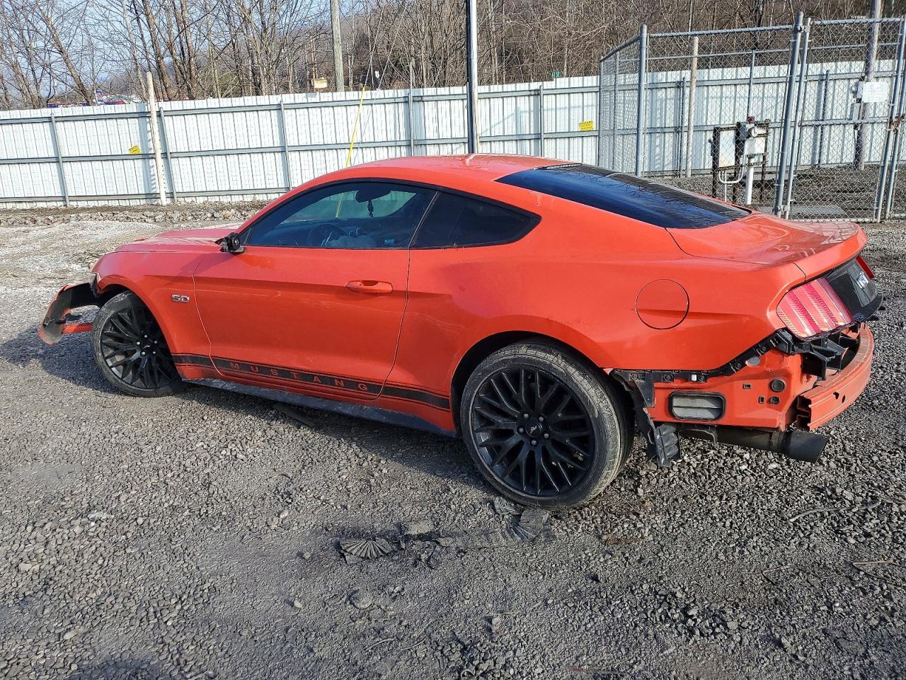 2016 FORD MUSTANG GT photo 4