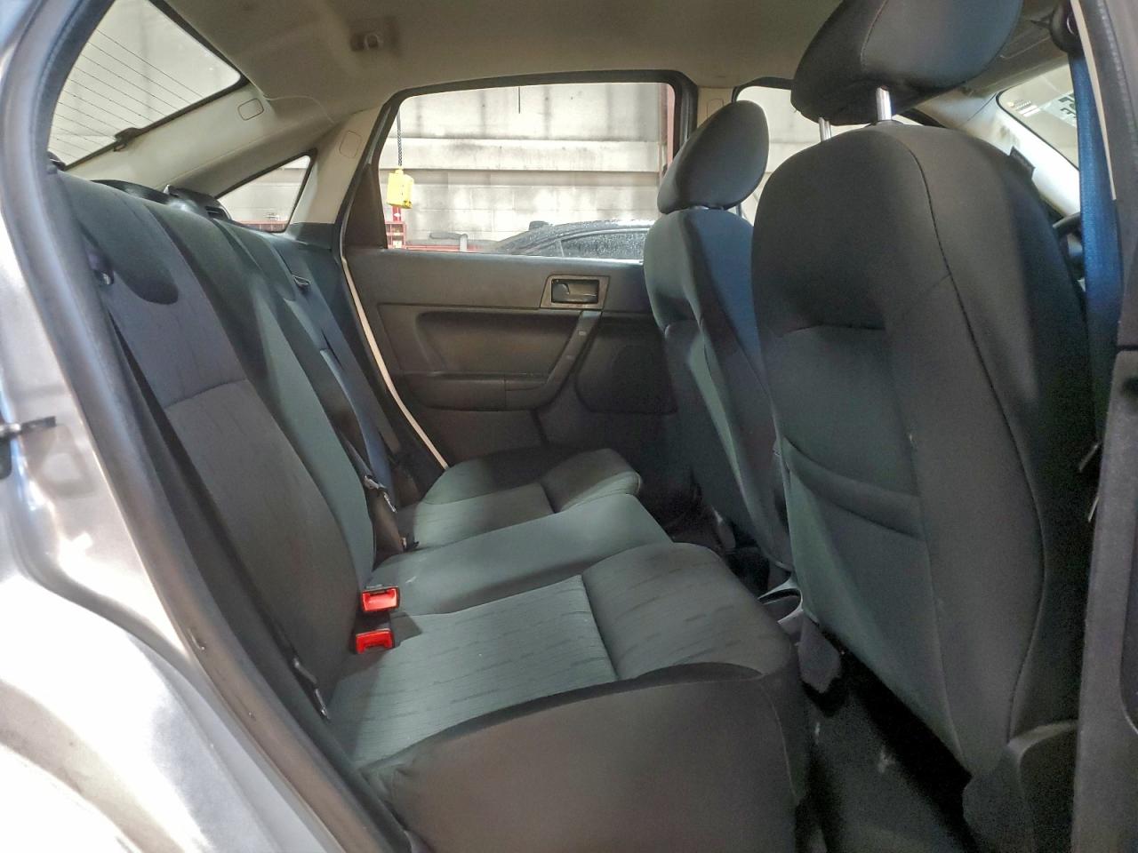 2008 FORD FOCUS SE photo 10
