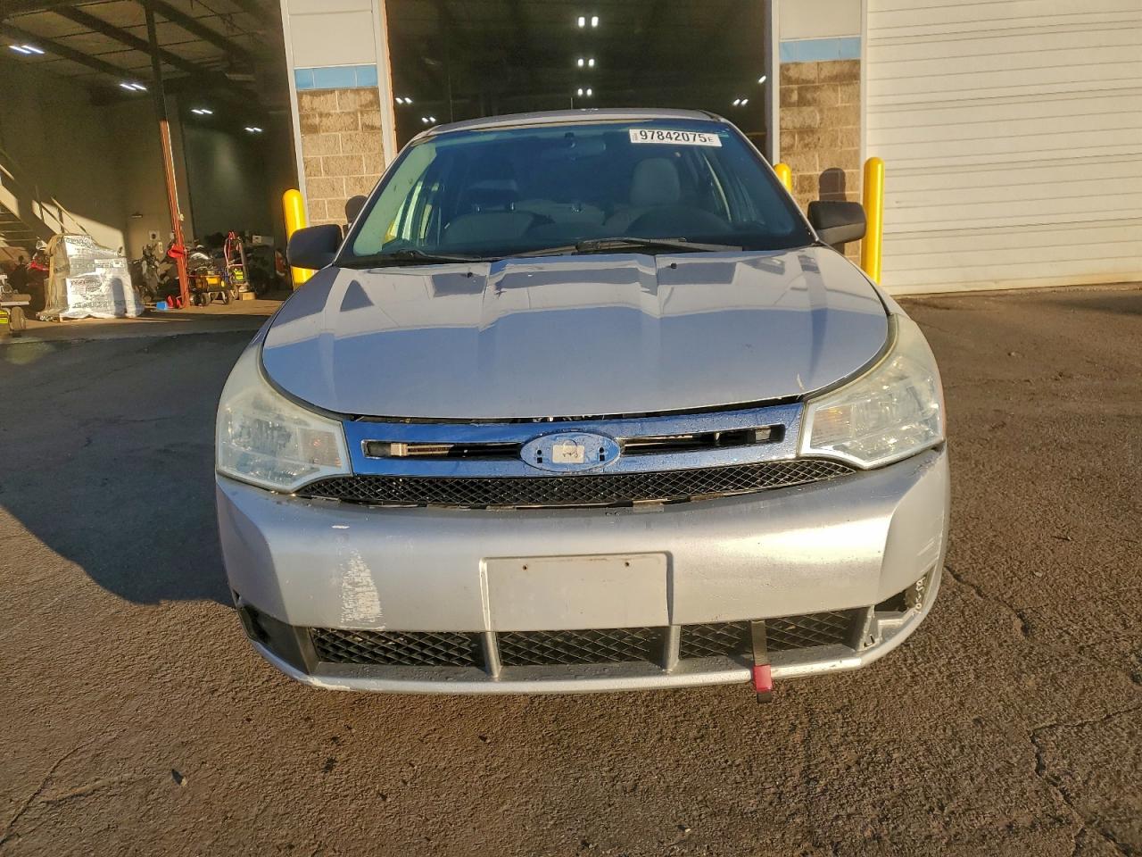 2008 FORD FOCUS SE photo 5