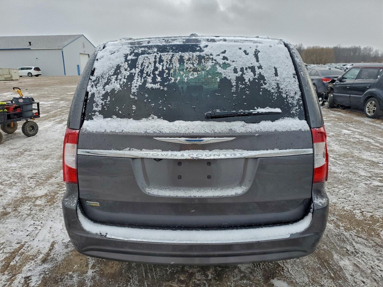 2015 CHRYSLER TOWN & COUNTRY TOURING photo 6