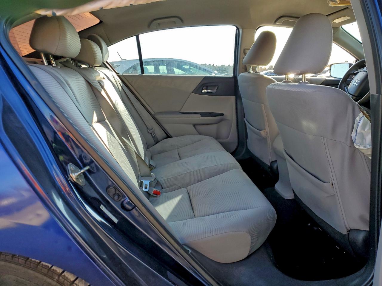2014 HONDA ACCORD LX photo 28