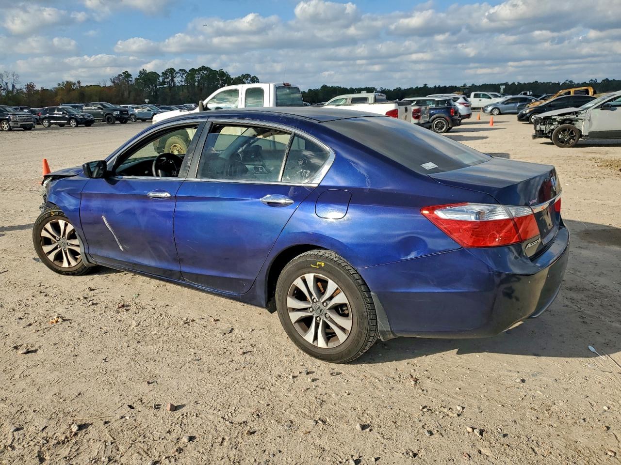 2014 HONDA ACCORD LX photo 4