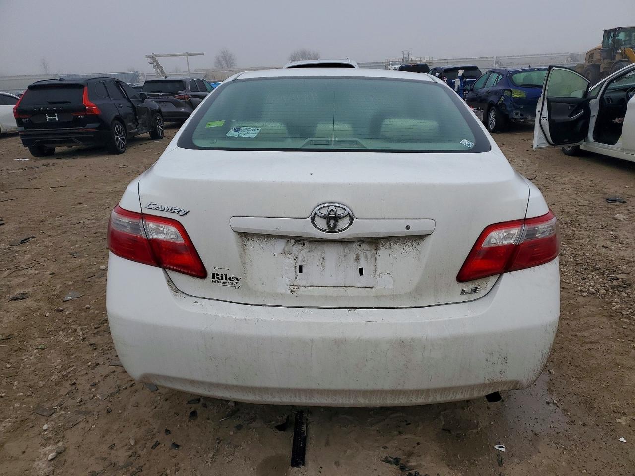 2009 TOYOTA CAMRY BASE photo 16