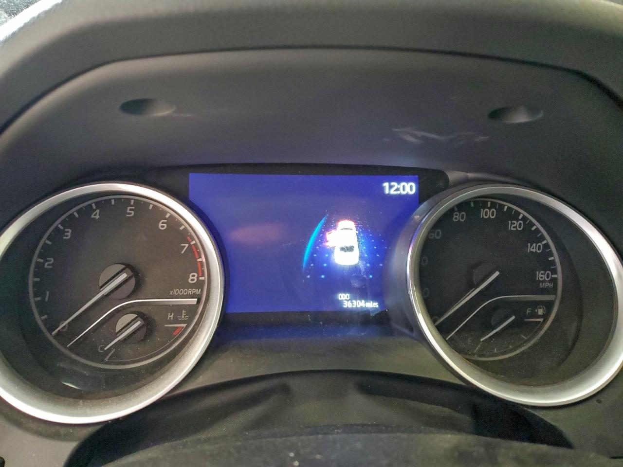 2022 TOYOTA CAMRY LE photo 9