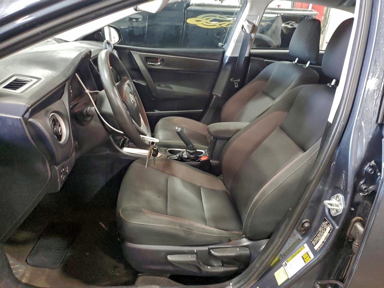 2018 TOYOTA COROLLA L photo 7