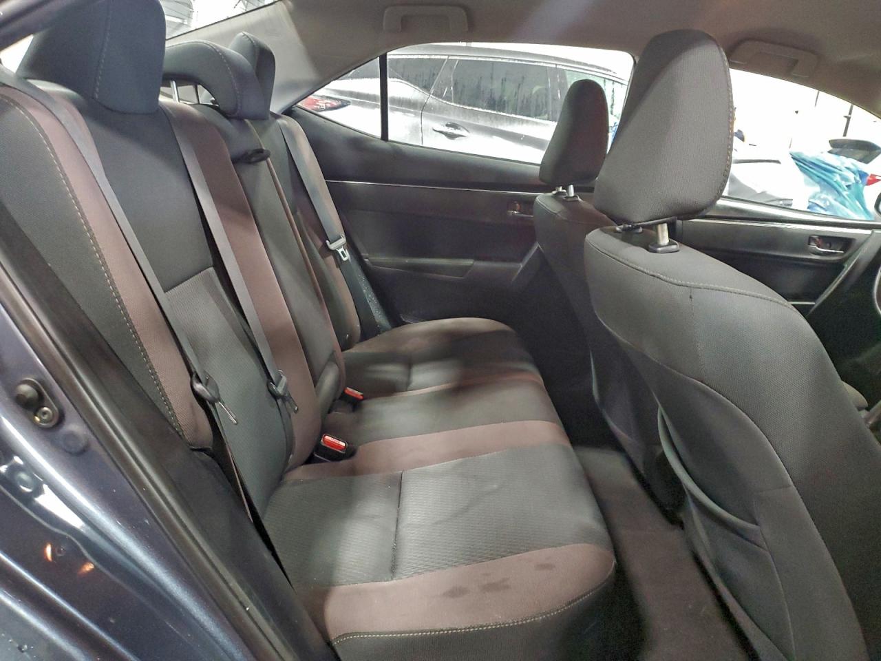 2018 TOYOTA COROLLA L photo 10