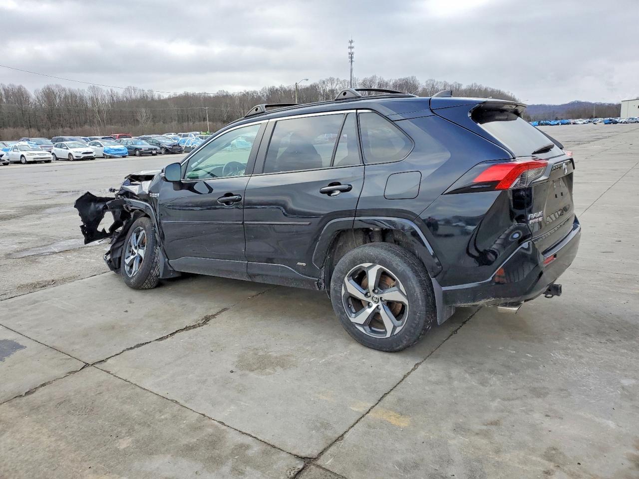 2021 TOYOTA RAV4 PRIME SE photo 3