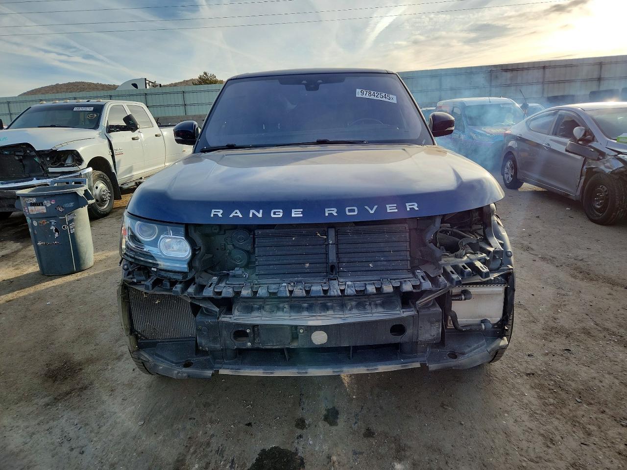 2017 LAND ROVER RANGE ROVER HSE photo 5