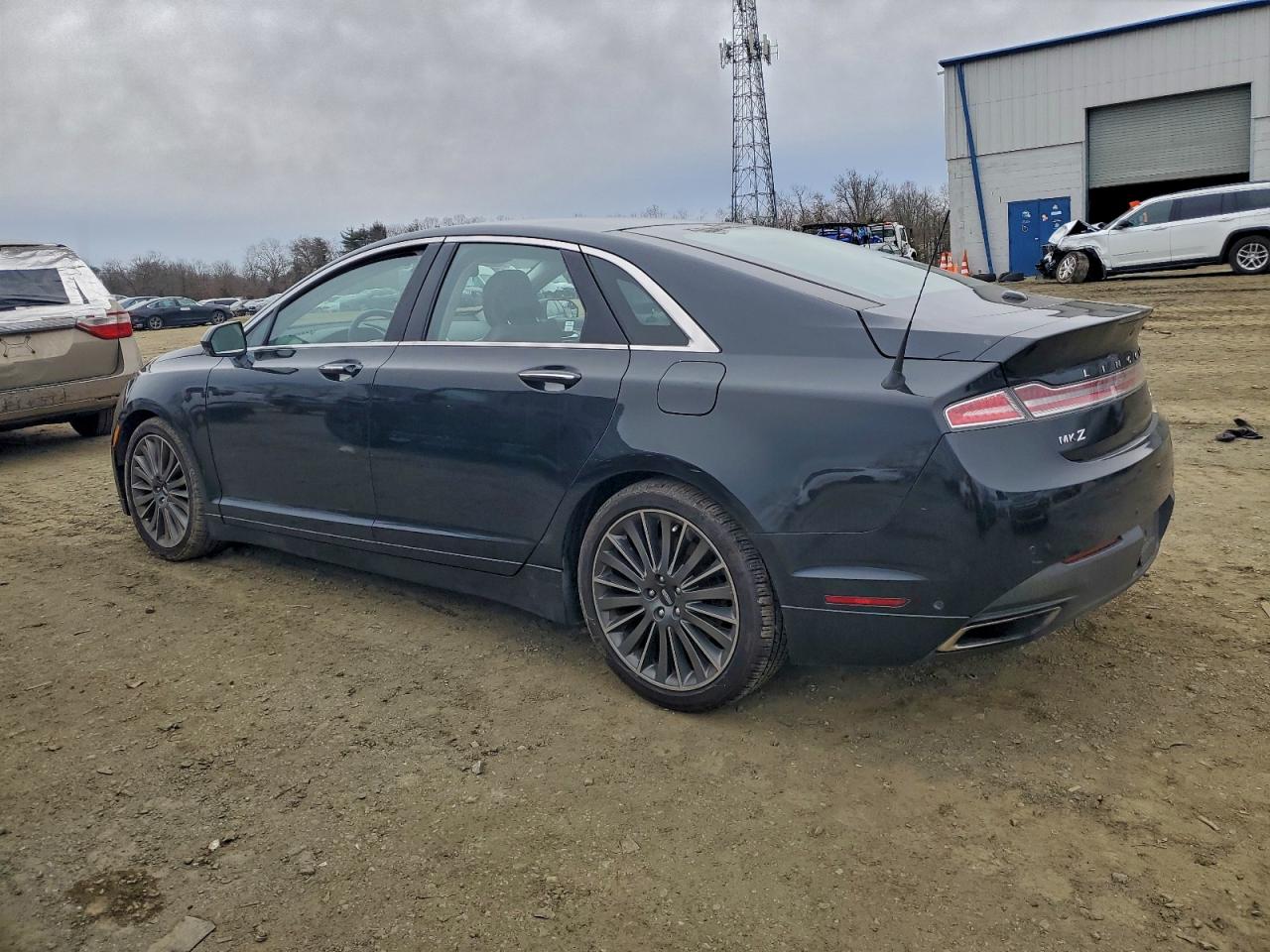 2014 LINCOLN MKZ photo 3