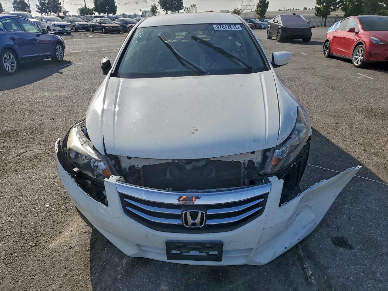 2011 HONDA ACCORD LX photo 9