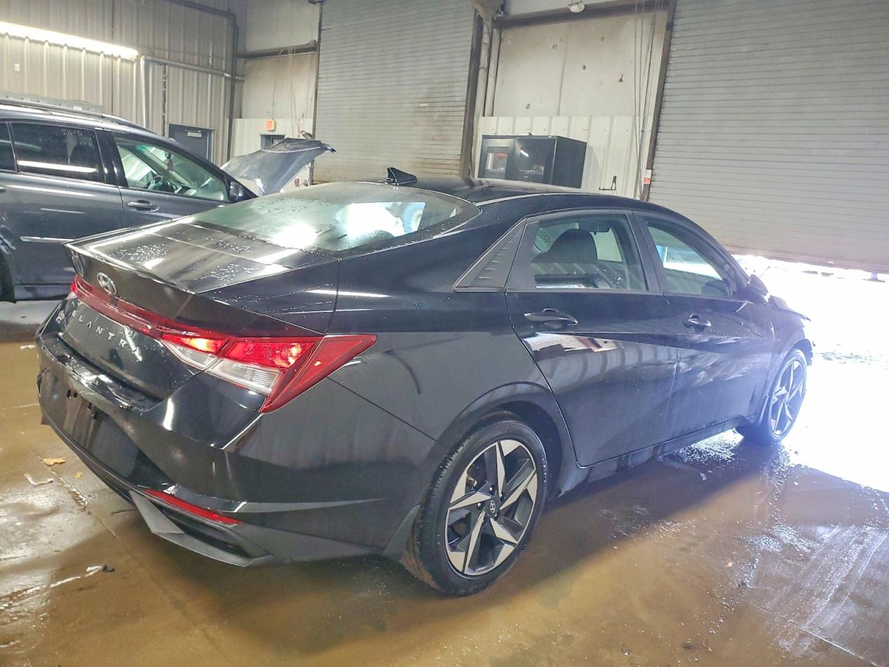 2023 HYUNDAI ELANTRA SEL photo 3