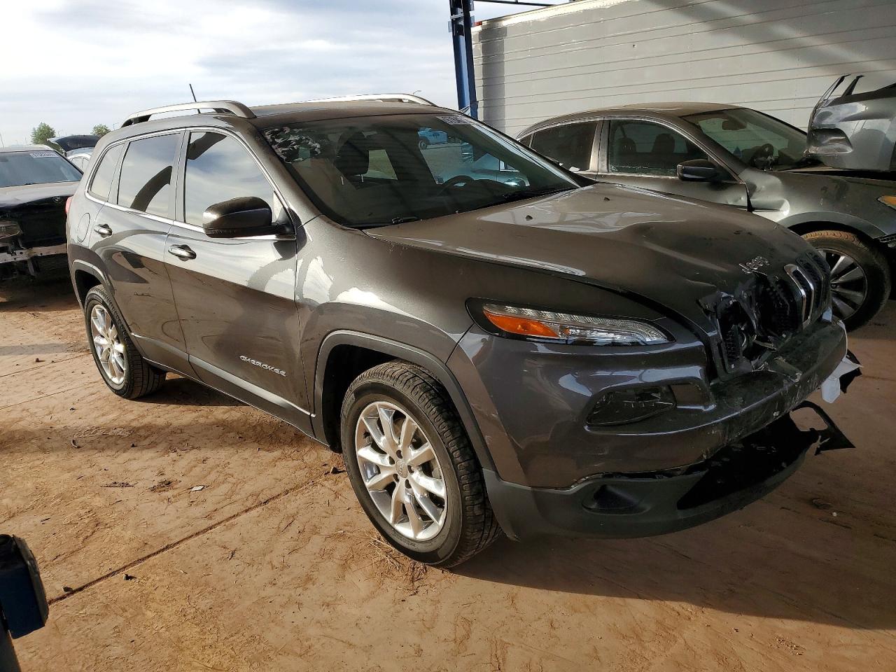 2016 JEEP CHEROKEE LIMITED photo 4