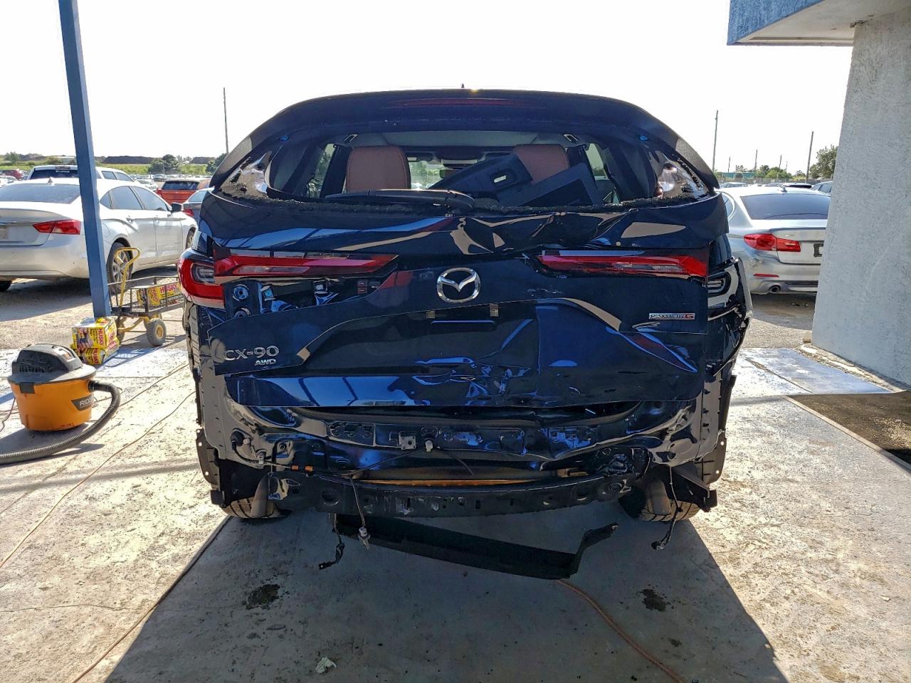 2025 MAZDA CX-90 PREMIUM PLUS photo 16