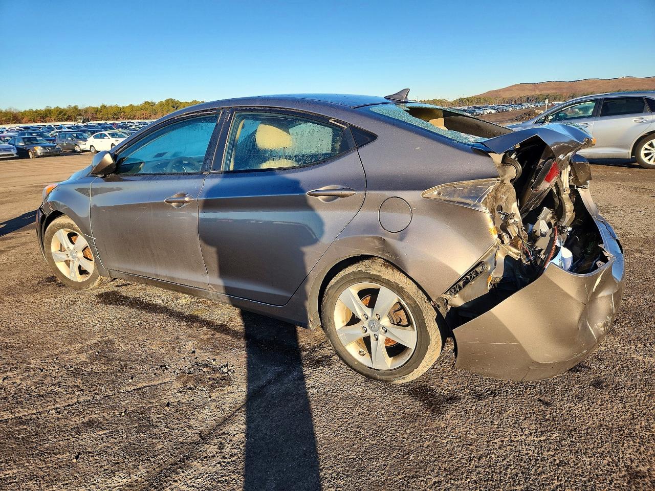 2013 HYUNDAI ELANTRA GLS photo 2
