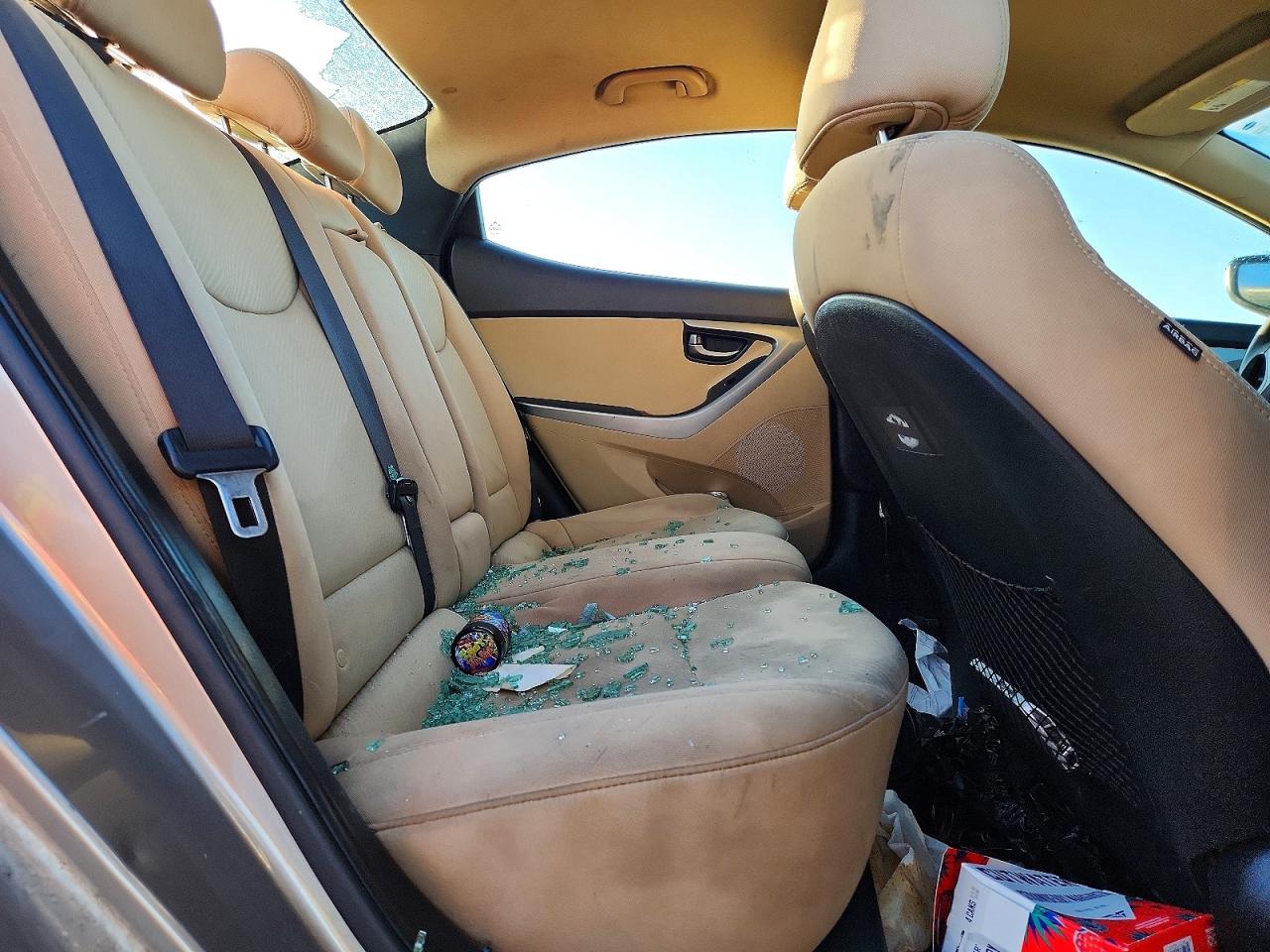 2013 HYUNDAI ELANTRA GLS photo 10