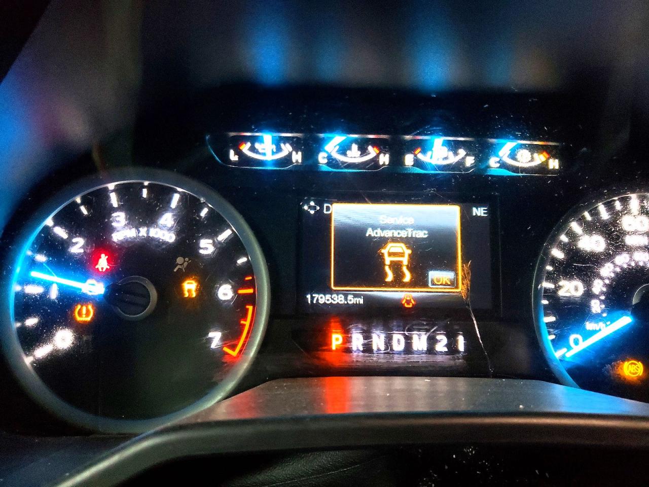 2015 FORD F150 SUPERCREW photo 9