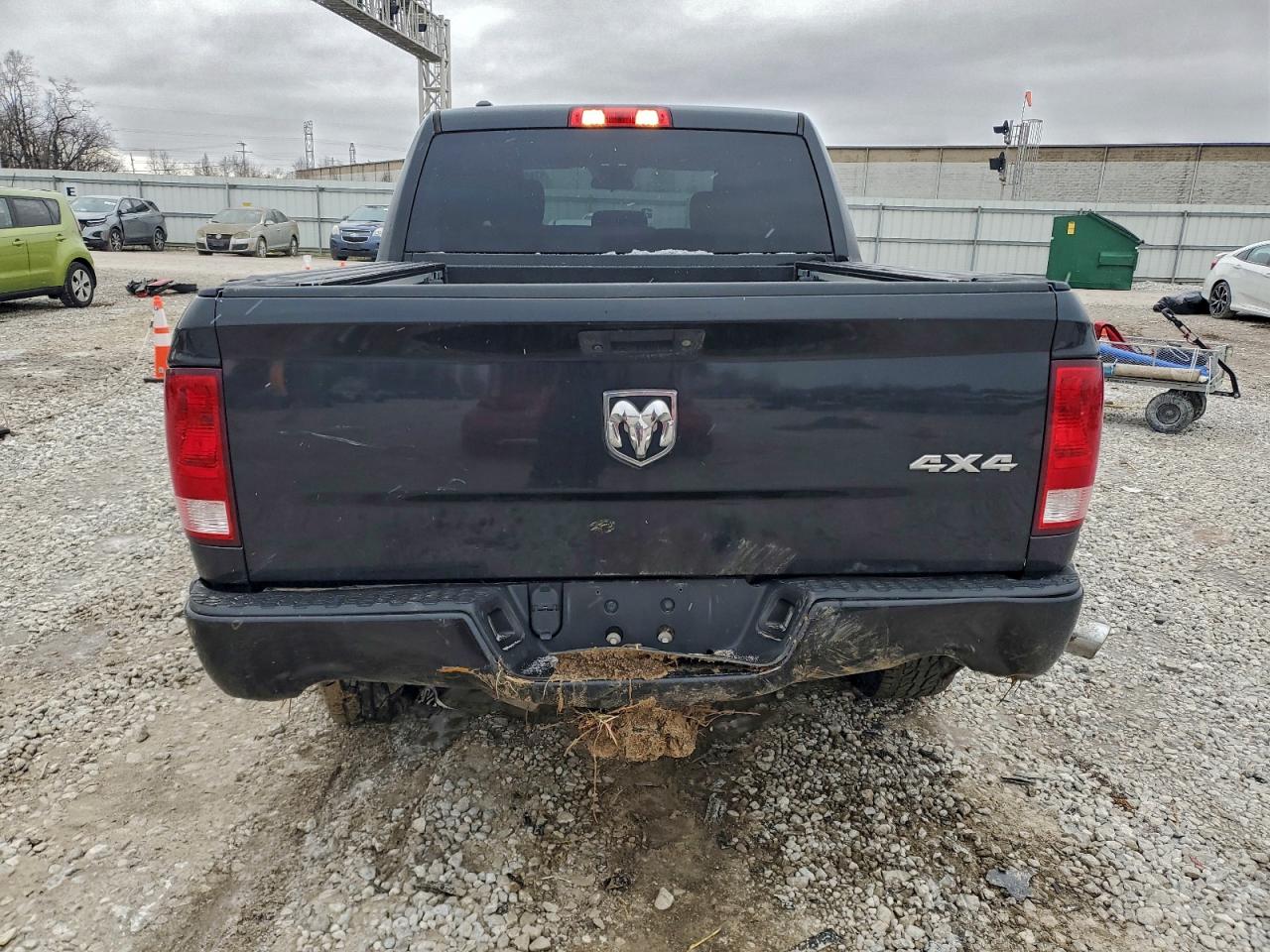 2018 RAM 1500 ST photo 6