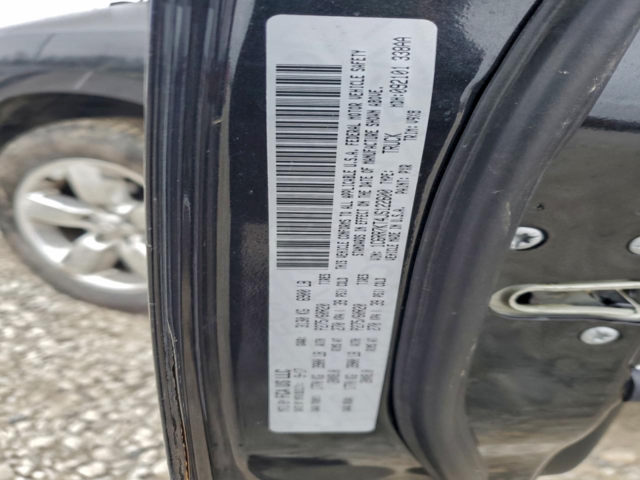 2018 RAM 1500 ST photo 12