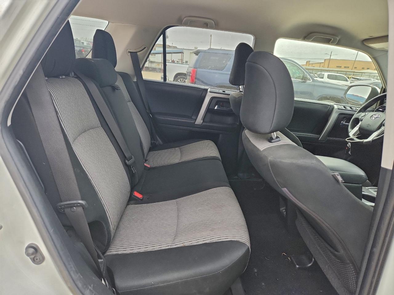 2022 TOYOTA 4RUNNER SR5 photo 11