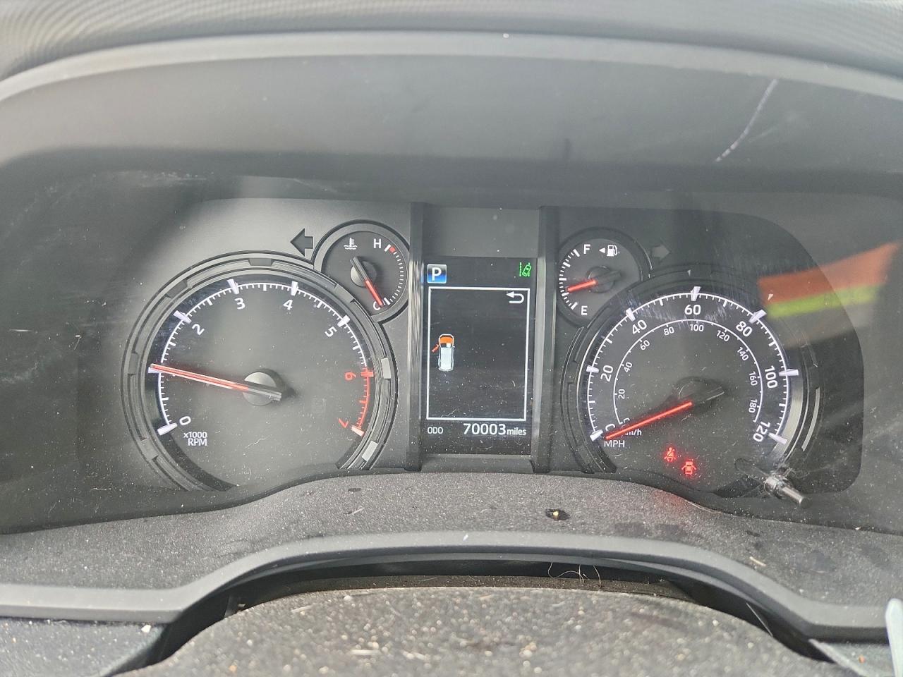 2022 TOYOTA 4RUNNER SR5 photo 9