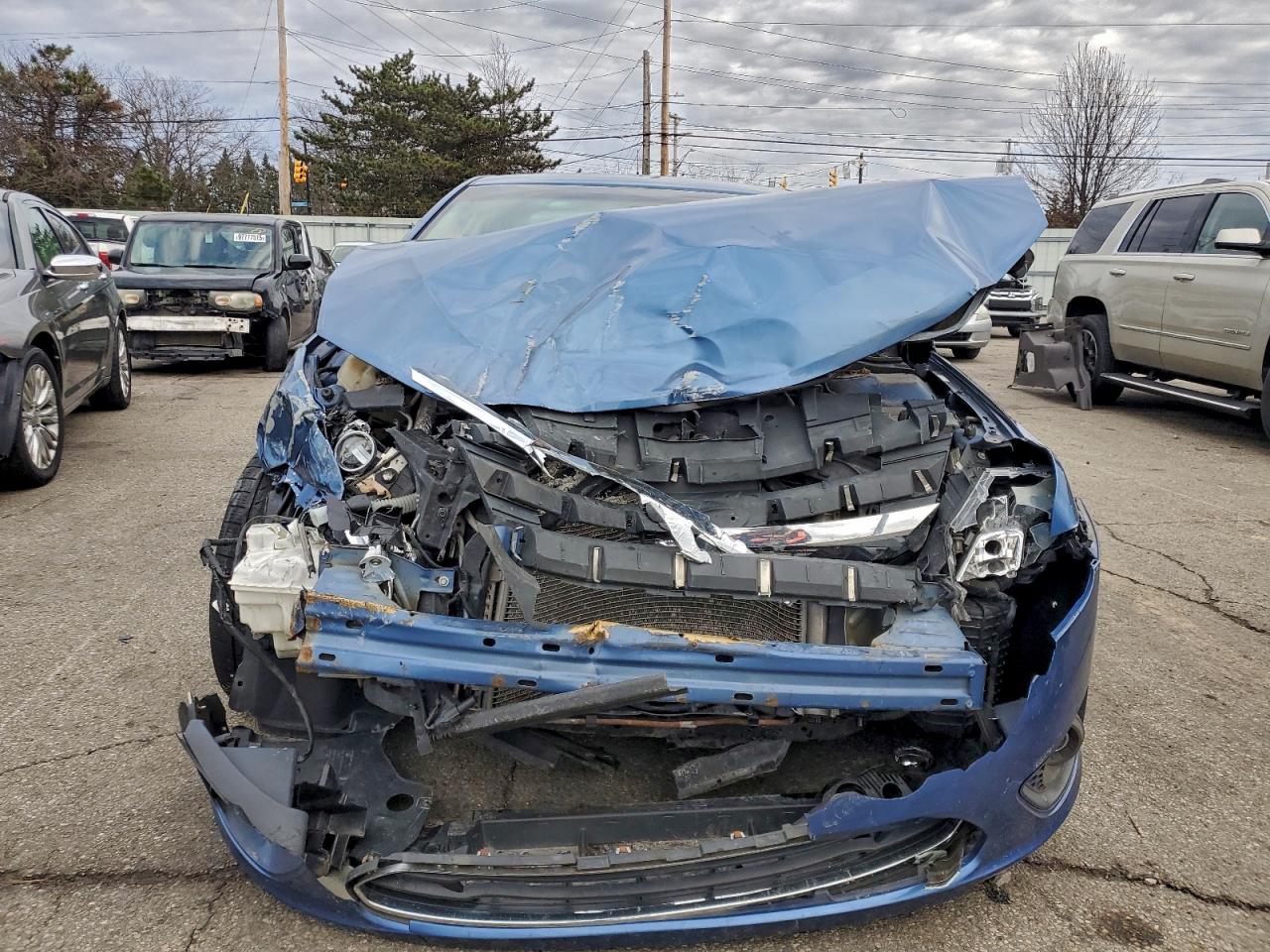 2010 FORD FUSION SE photo 5