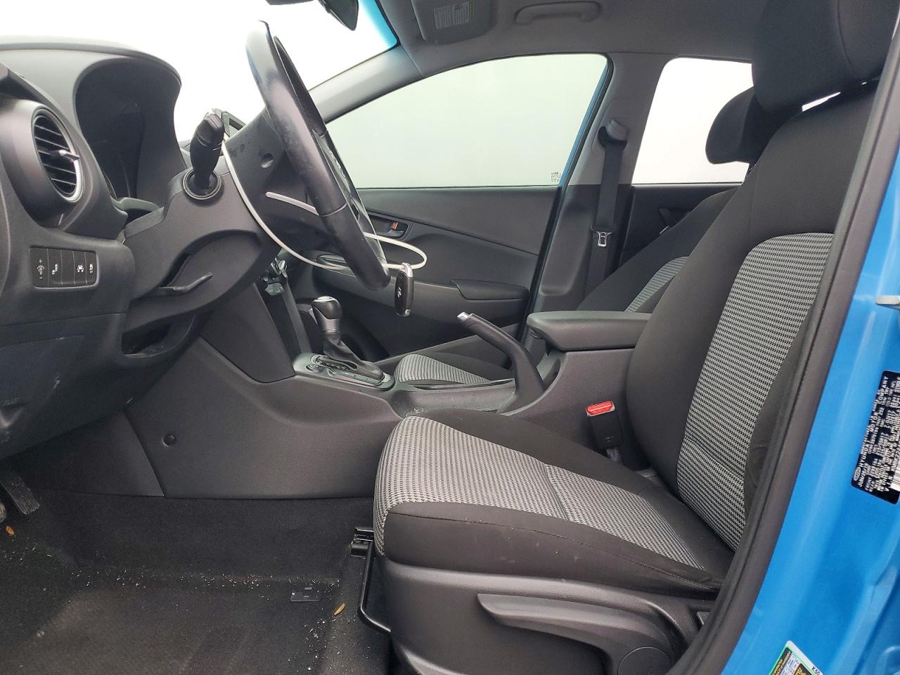 2020 HYUNDAI KONA SEL photo 7