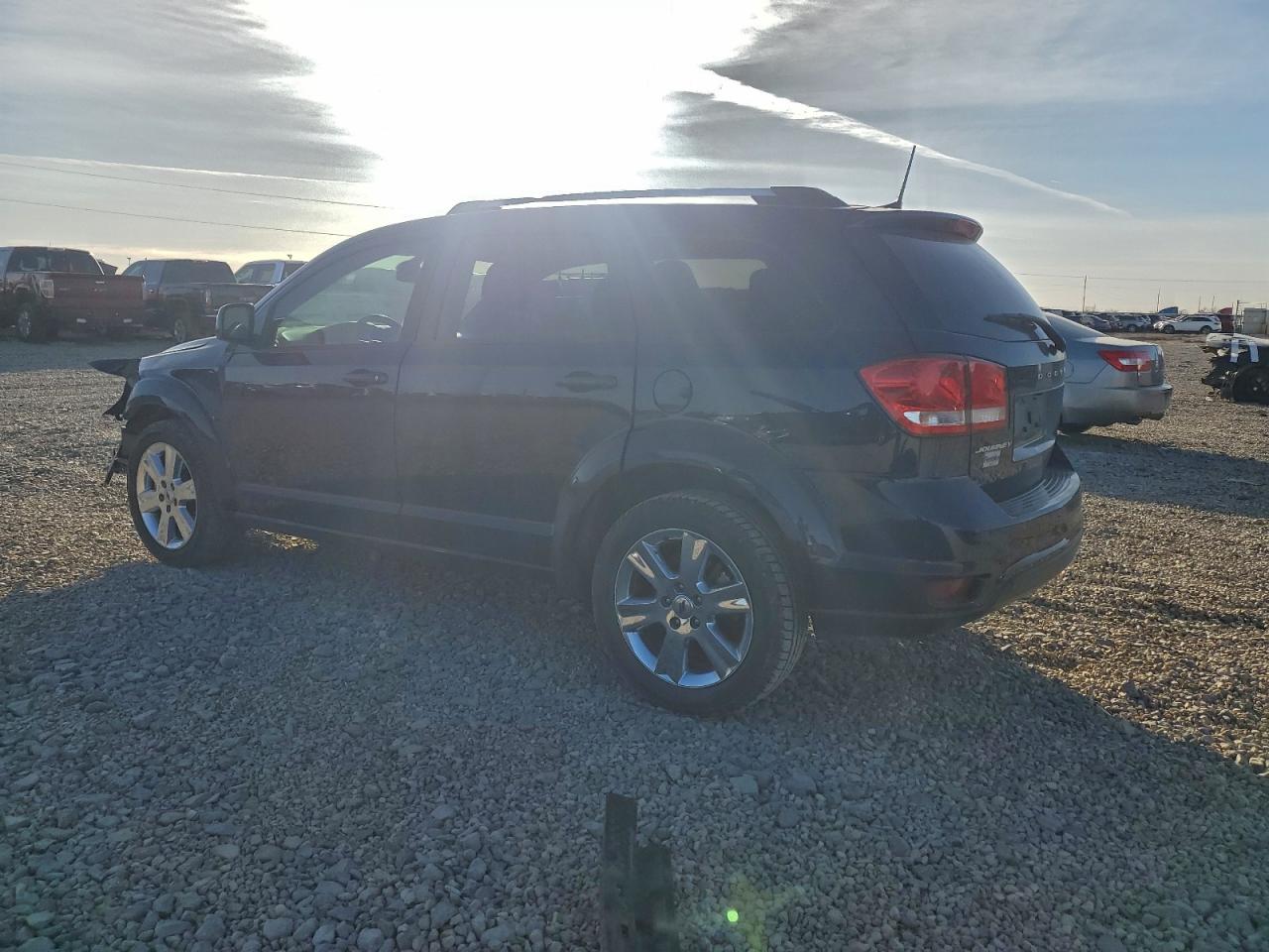 2018 DODGE JOURNEY SXT photo 2