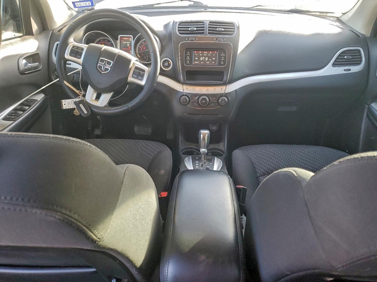 2018 DODGE JOURNEY SXT photo 8