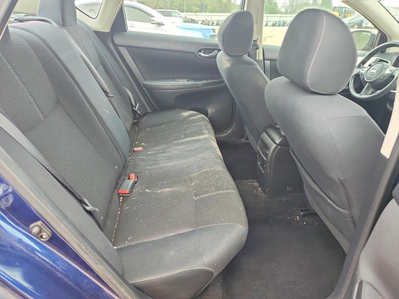 2018 NISSAN SENTRA S photo 10