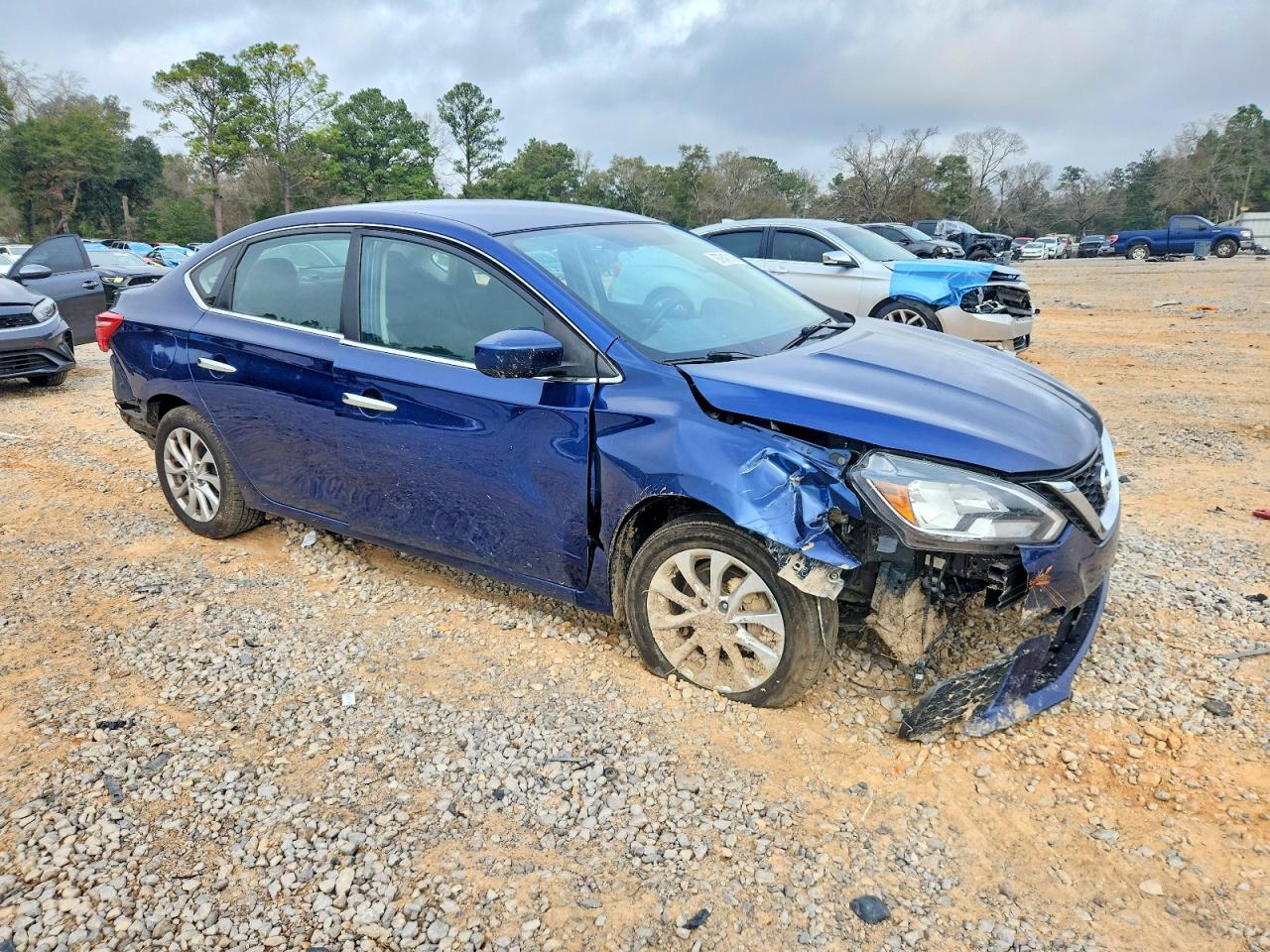2018 NISSAN SENTRA S photo 4