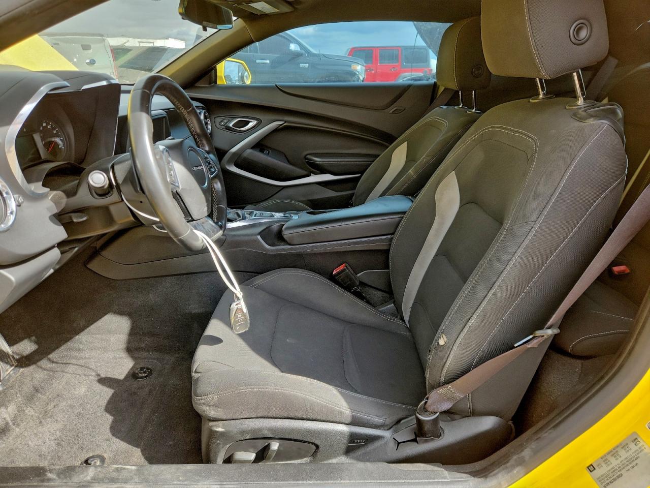 2016 CHEVROLET CAMARO LT photo 7