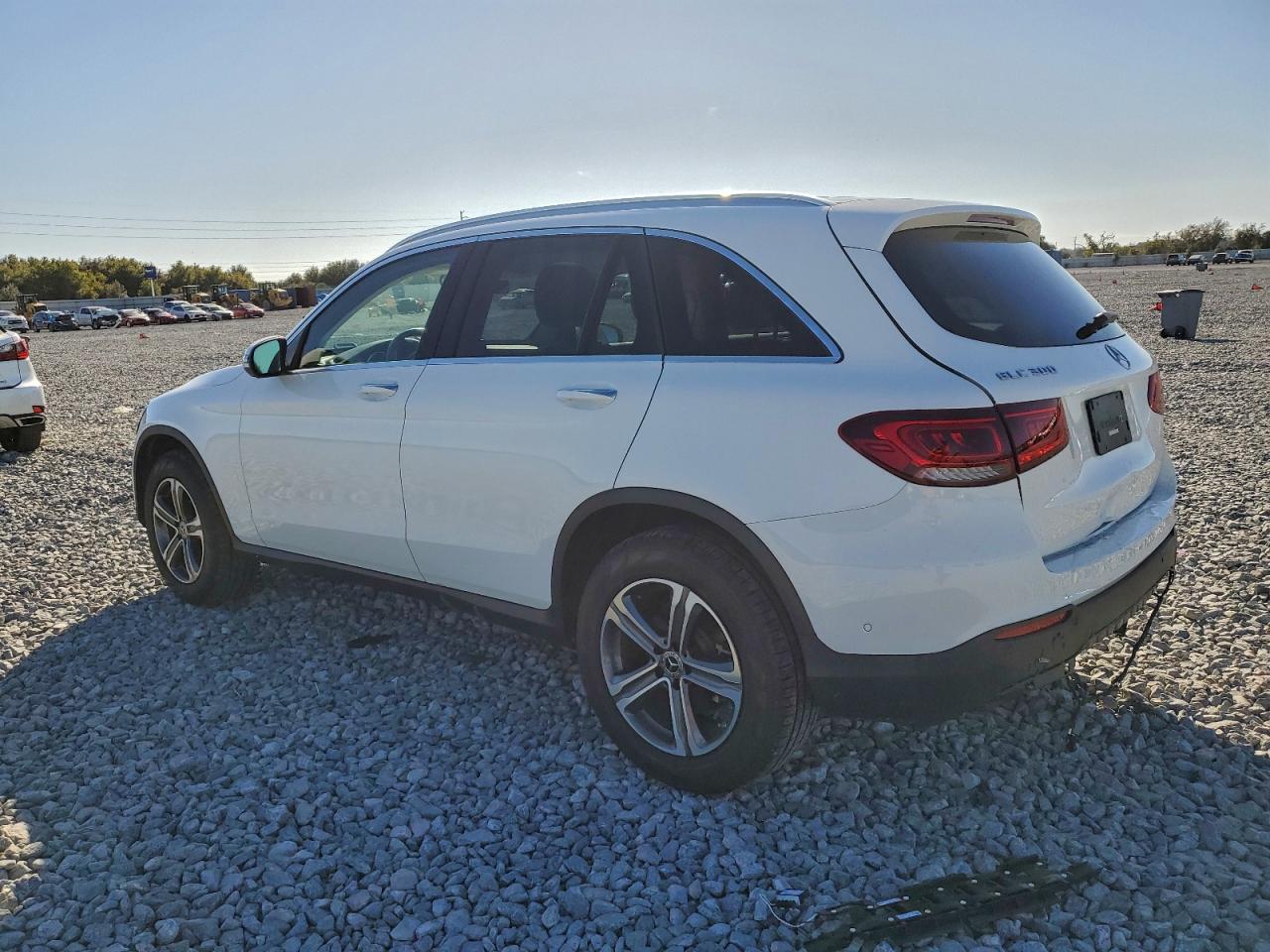 2020 MERCEDES-BENZ GLC 300 photo 2