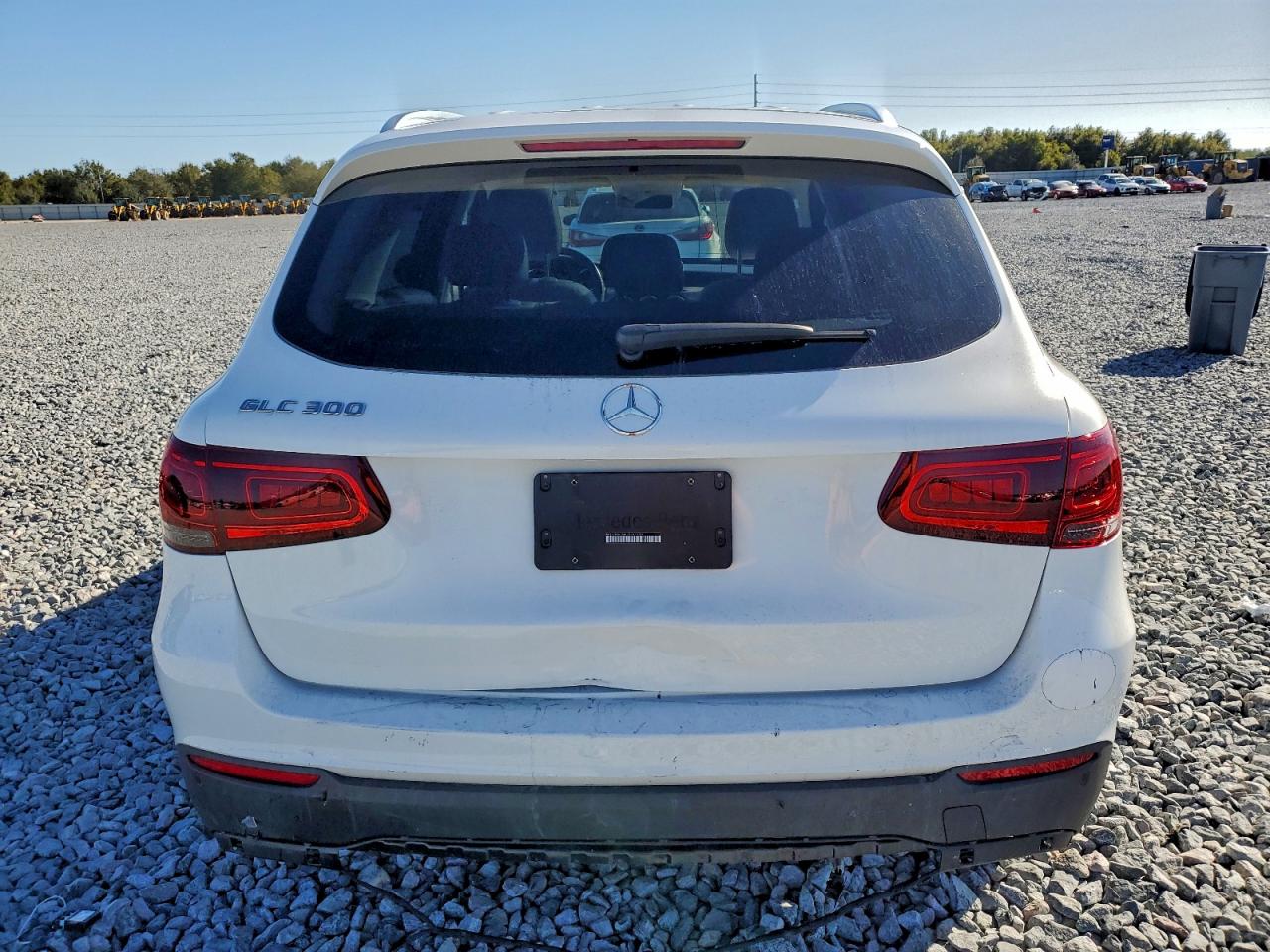 2020 MERCEDES-BENZ GLC 300 photo 6
