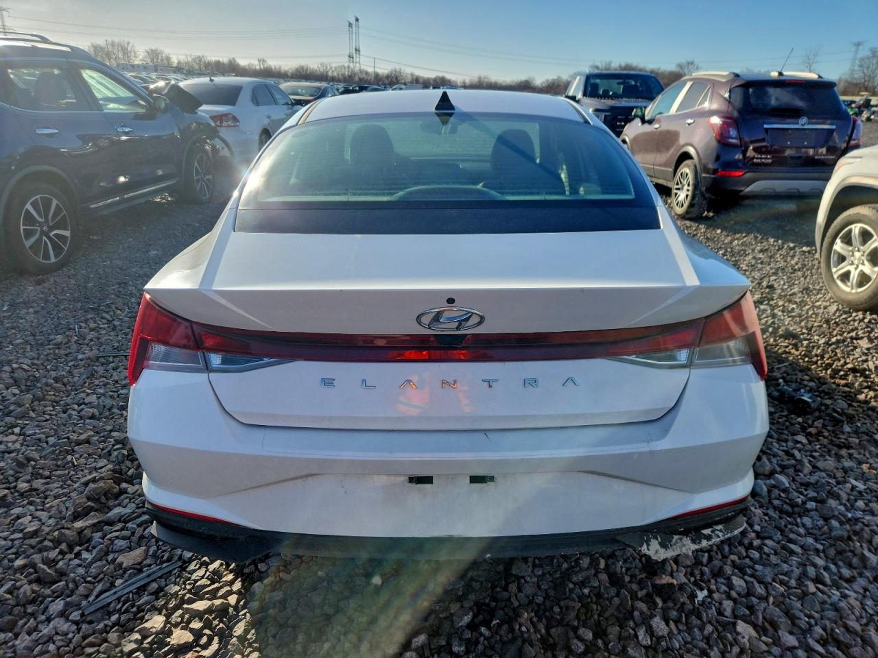 2021 HYUNDAI ELANTRA SEL photo 6