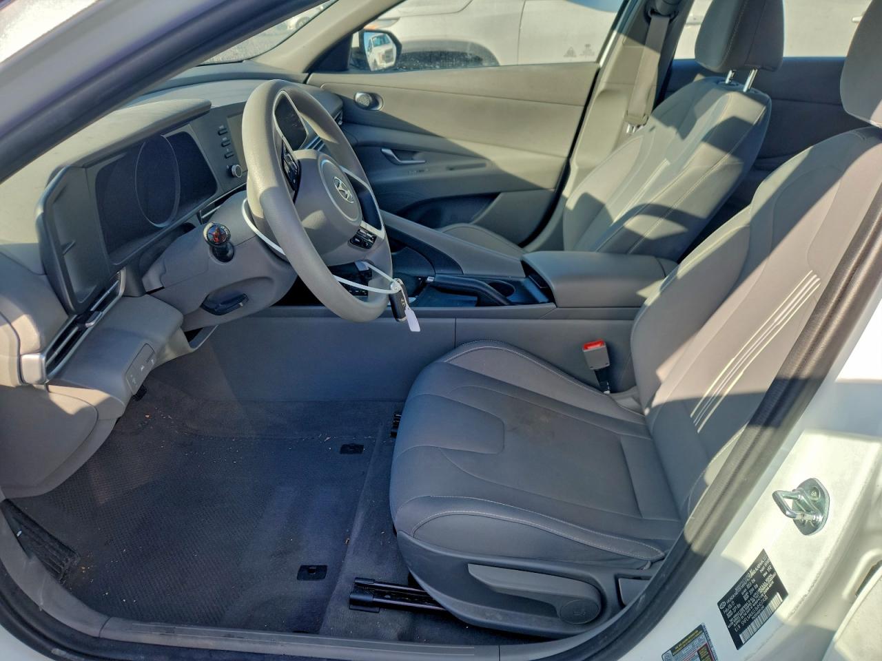 2021 HYUNDAI ELANTRA SEL photo 7