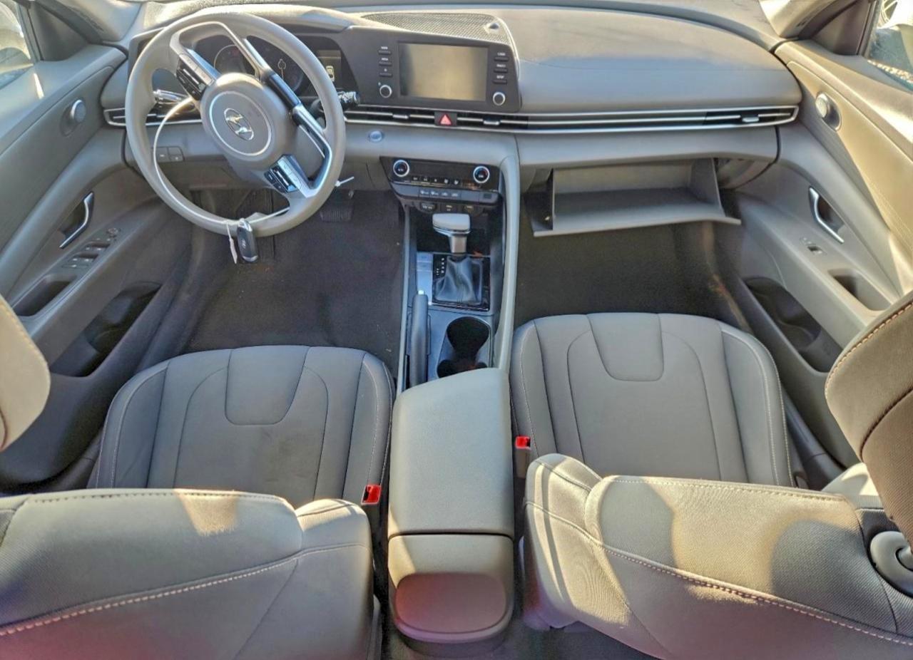 2021 HYUNDAI ELANTRA SEL photo 8