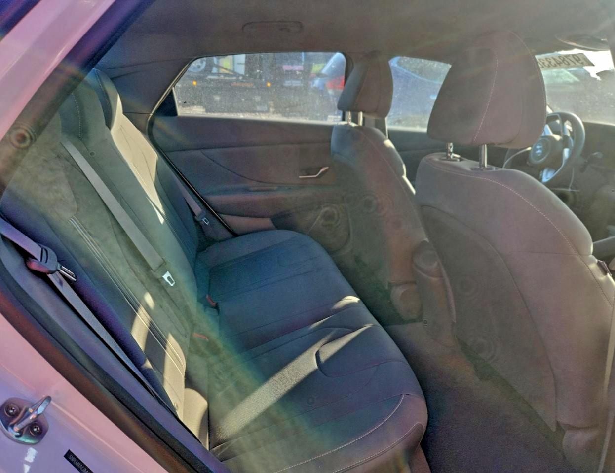 2021 HYUNDAI ELANTRA SEL photo 10
