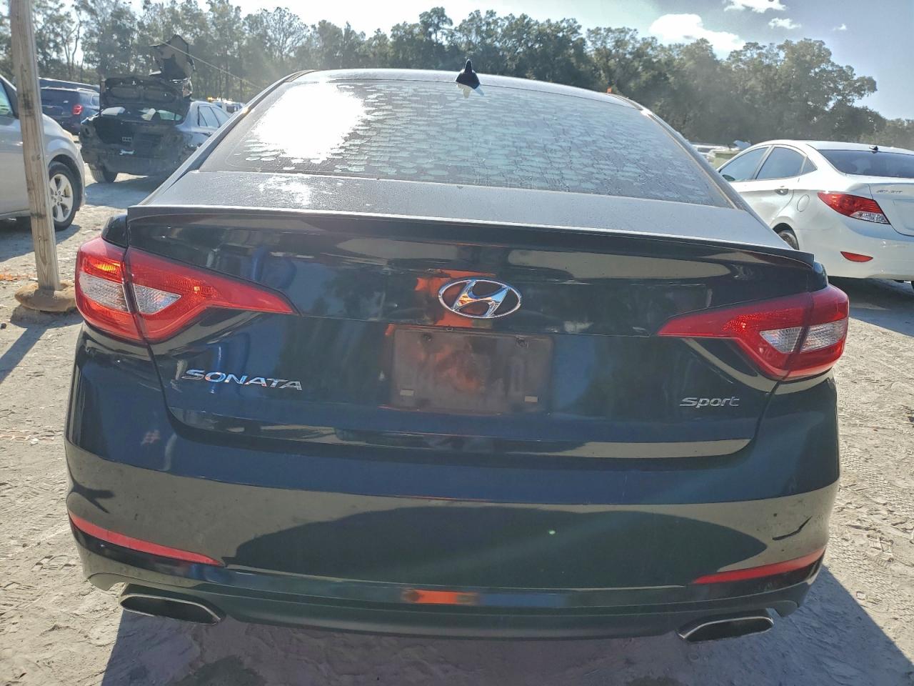 2015 HYUNDAI SONATA SPORT photo 6