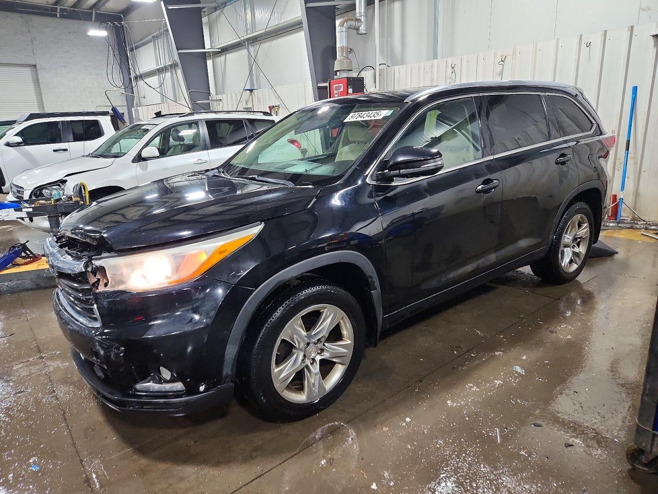 2014 TOYOTA HIGHLANDER