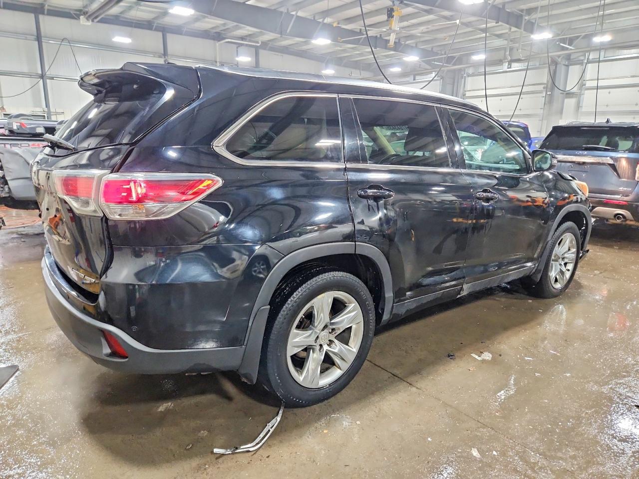 2014 TOYOTA HIGHLANDER LIMITED photo 5