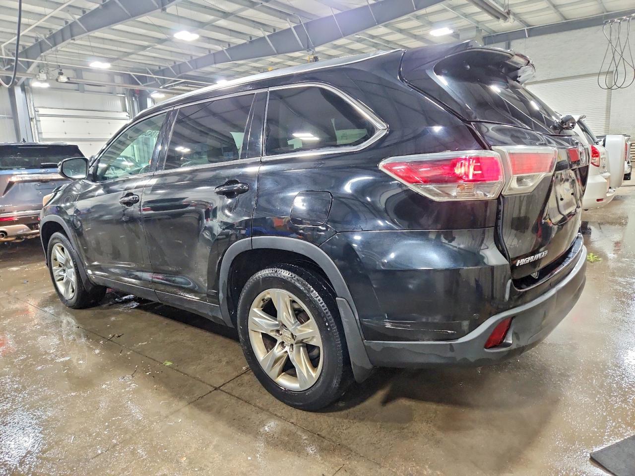 2014 TOYOTA HIGHLANDER LIMITED photo 3
