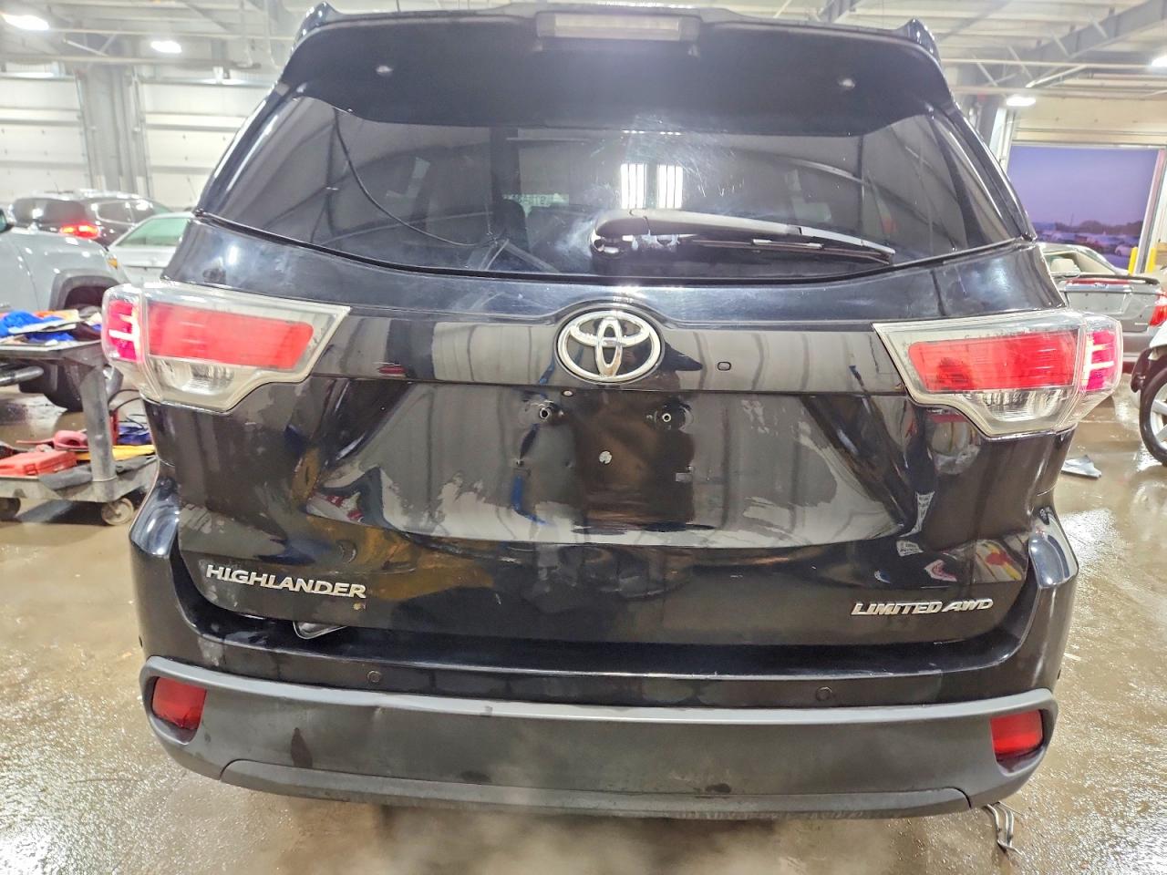 2014 TOYOTA HIGHLANDER LIMITED photo 11