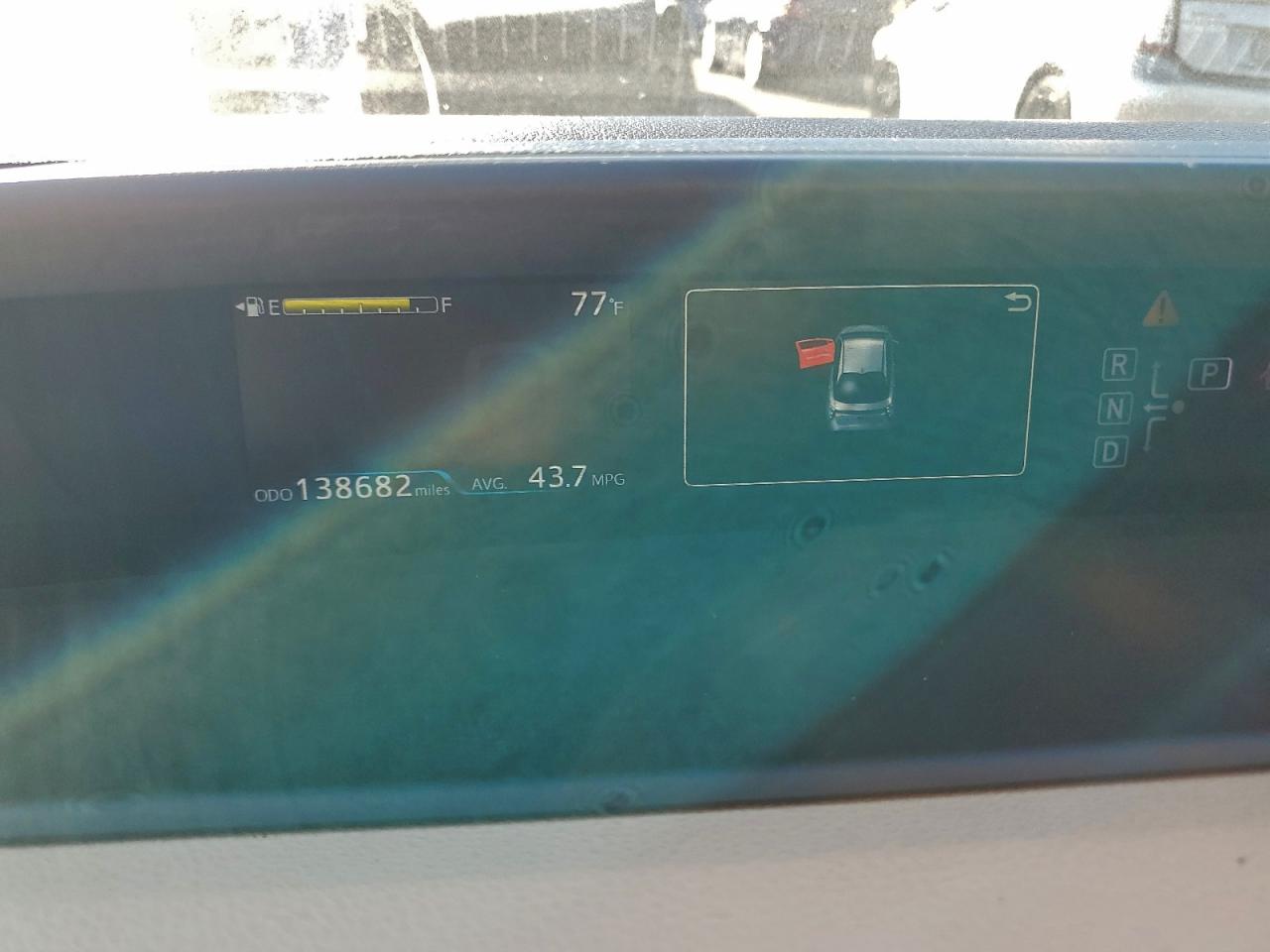 2016 TOYOTA PRIUS photo 17