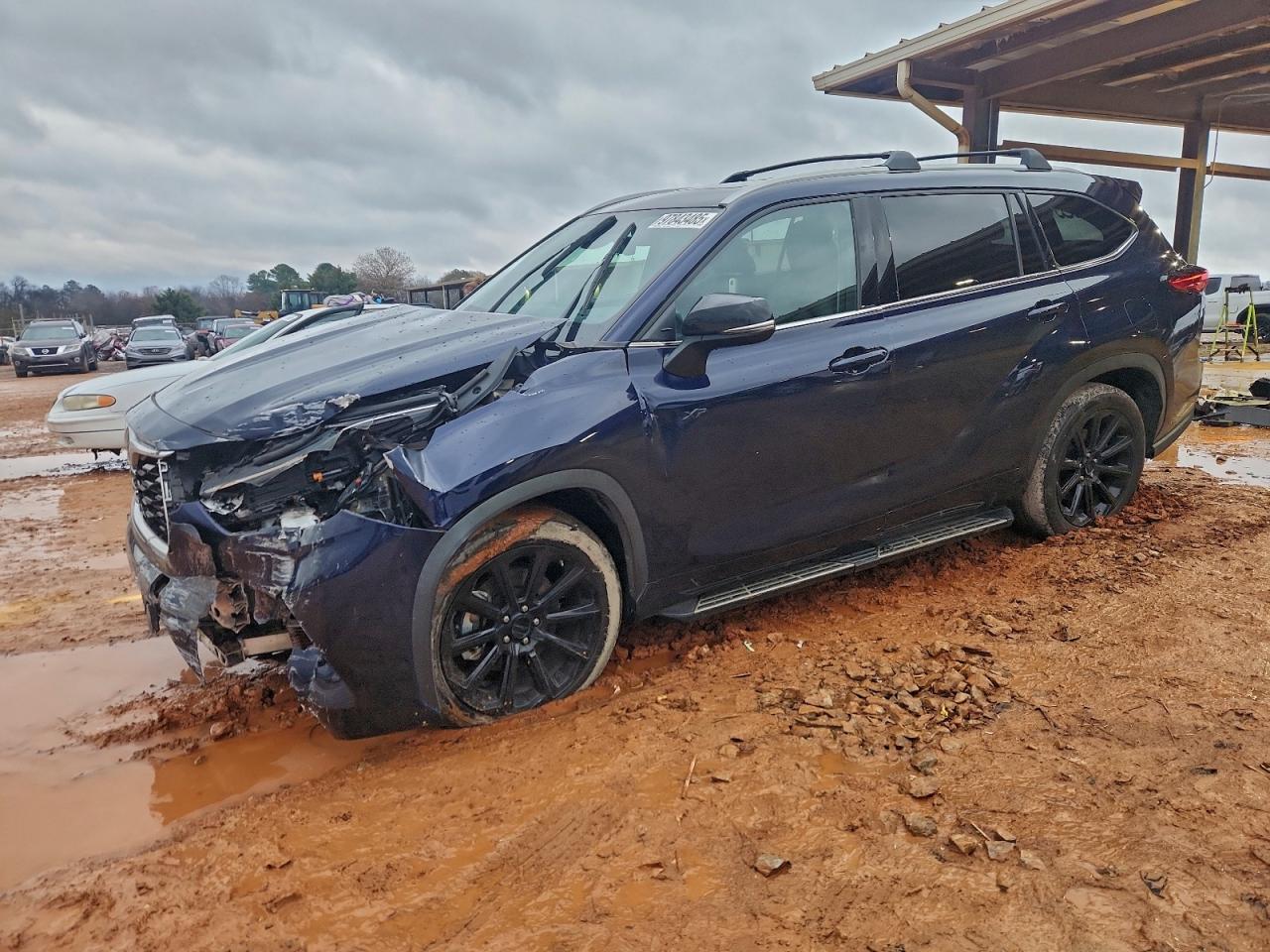 2022 TOYOTA HIGHLANDER