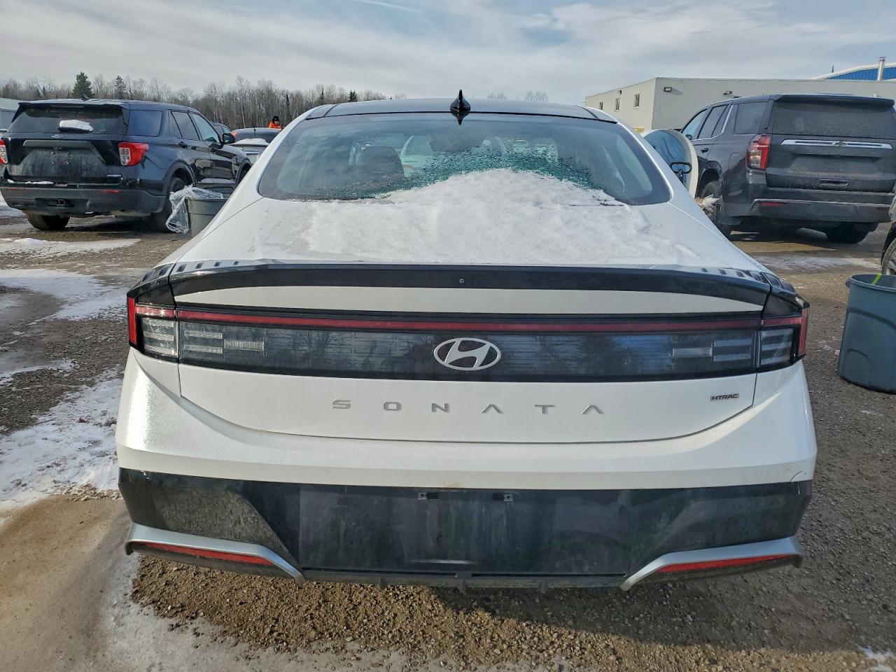 2024 HYUNDAI SONATA PREFERRED-TREND photo 11