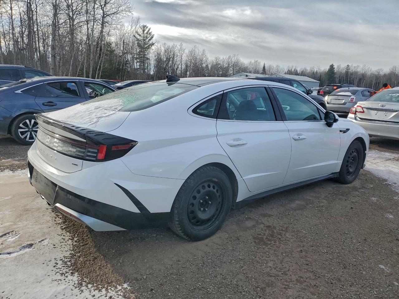 2024 HYUNDAI SONATA PREFERRED-TREND photo 5