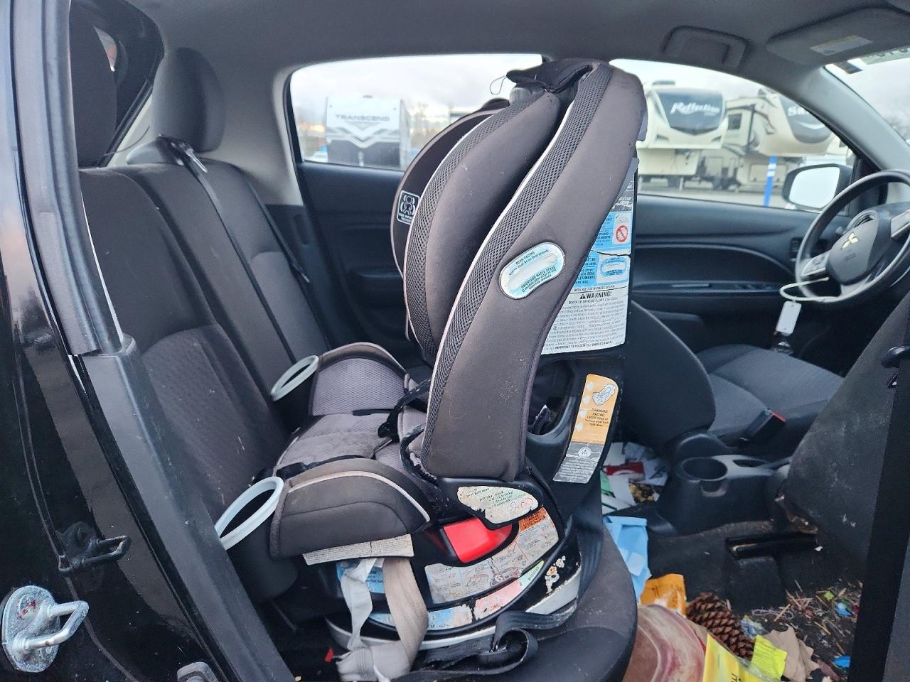 2018 MITSUBISHI MIRAGE ES photo 10